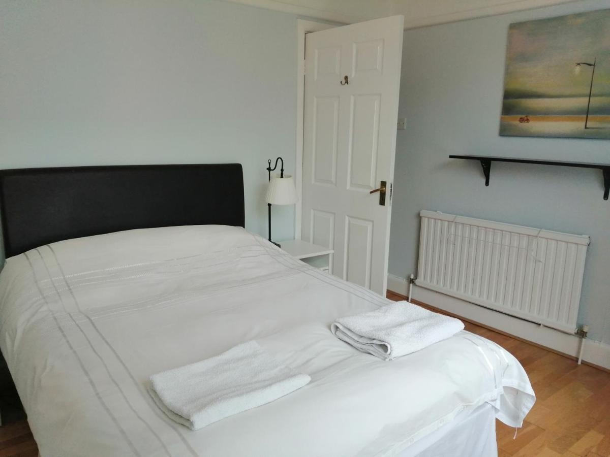 Lazy Days Apartment บอร์นมัธ ภายนอก รูปภาพ